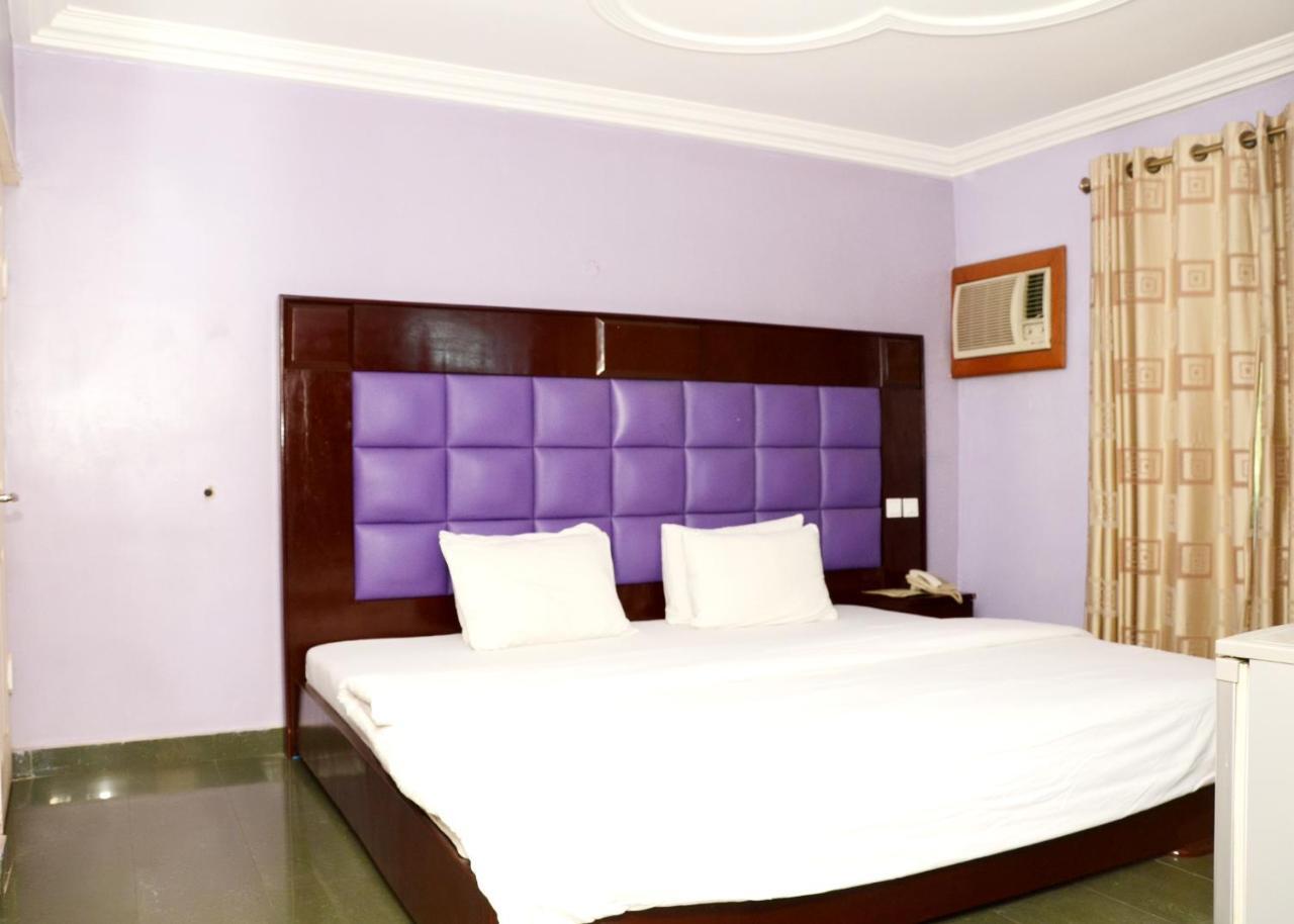 Terrace Green Hotels & Suite Лагос Экстерьер фото